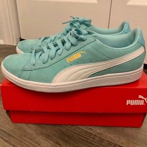 Puma women’s shoes